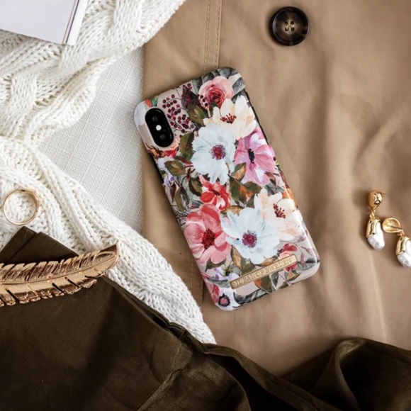 Ideal of Sweden Floral iPhone-X Case - Picture 2 of 3